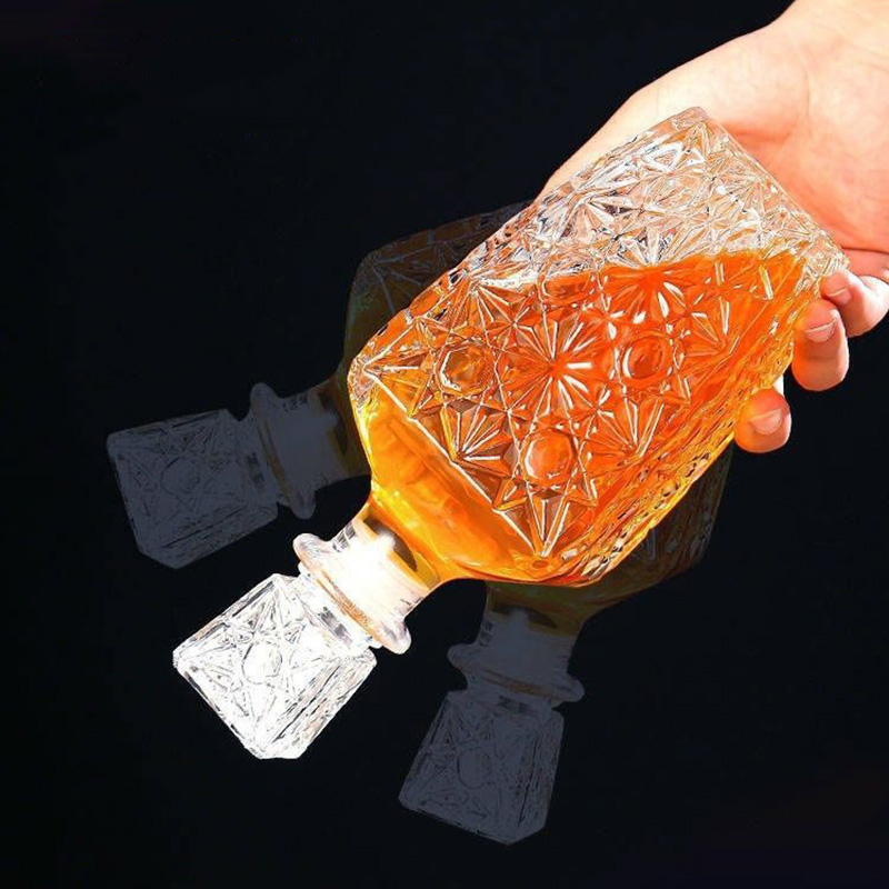 Luxury 500ML/1000ML Glass Liqu - Decanter Globe Set 评论和价格