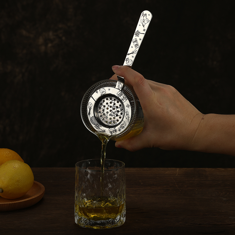 Cocktail Strainer Hoffman Bar  - Bitters Bottle Set 评论和价格
